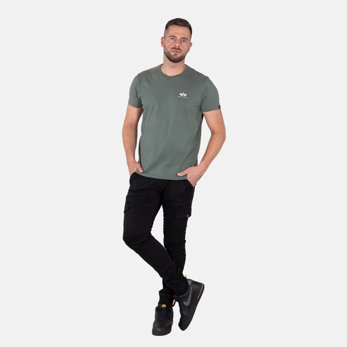 188505-432-alpha-industries-basic-t-small-logo-002-huge-665782a39488a