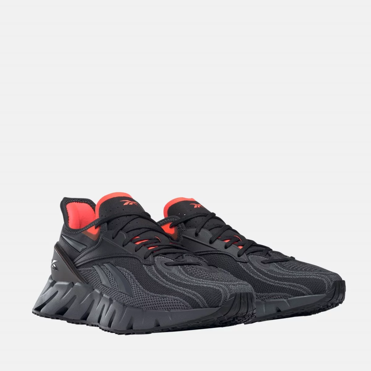 0_0011_hr1326_5_footwear_photography_front-lateral-top-view_transparent-huge-66582dd7079e8
