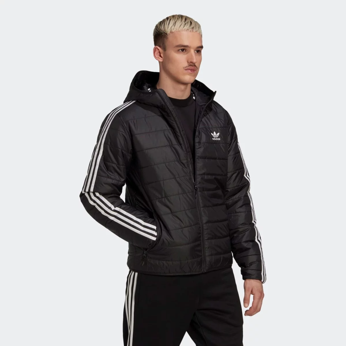 hl9211_6_apparel_on-model_walking-view_grey-huge-6657939658831