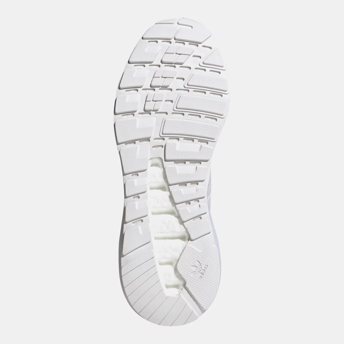 gz7741_ftw_photo_bottom_white-huge-6657f94f6c66b