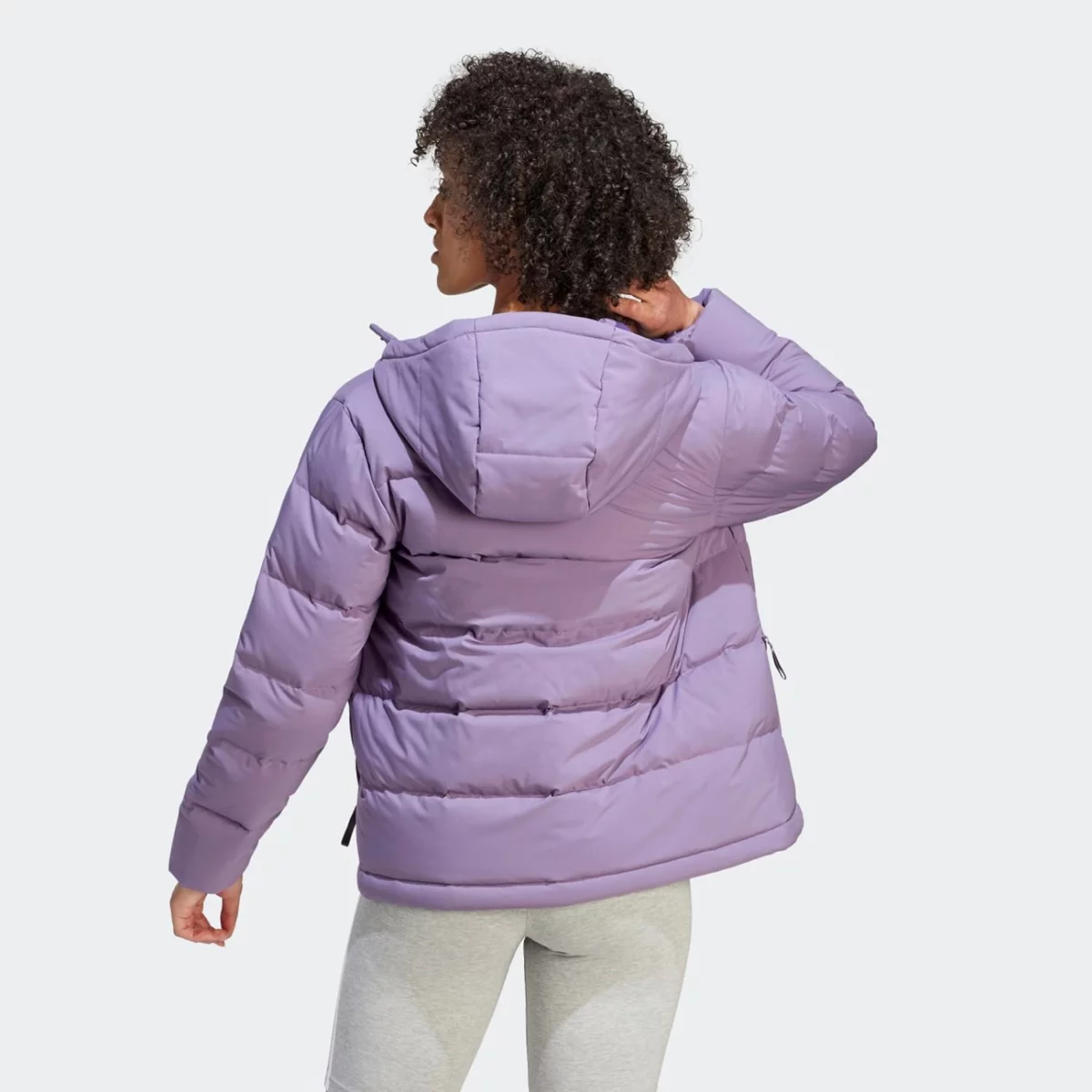 ik3181_5_apparel_on-model_back-view_grey-huge-6657a68d639b3