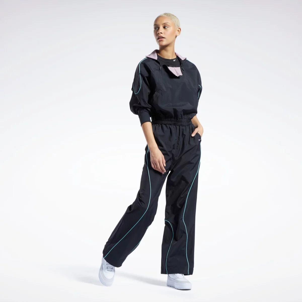 hg1176_5_apparel_on-model_side-view_grey-huge-6657925968394