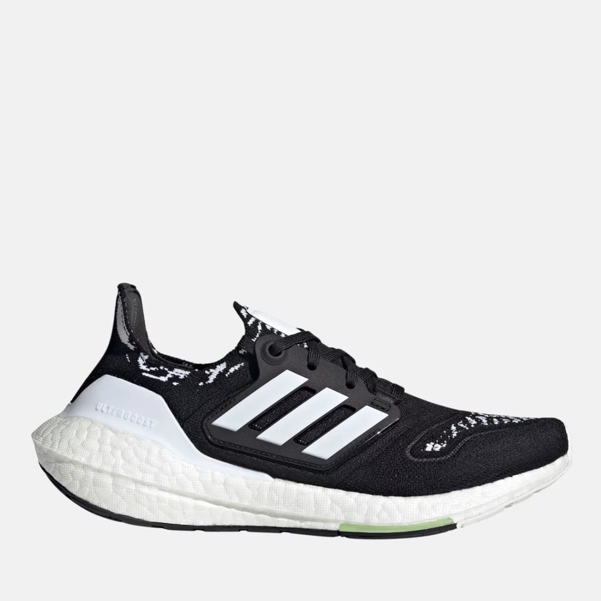 gx8019_1_footwear_photography_side-lateral-center-view_transparent-huge-66580c37b1f3e