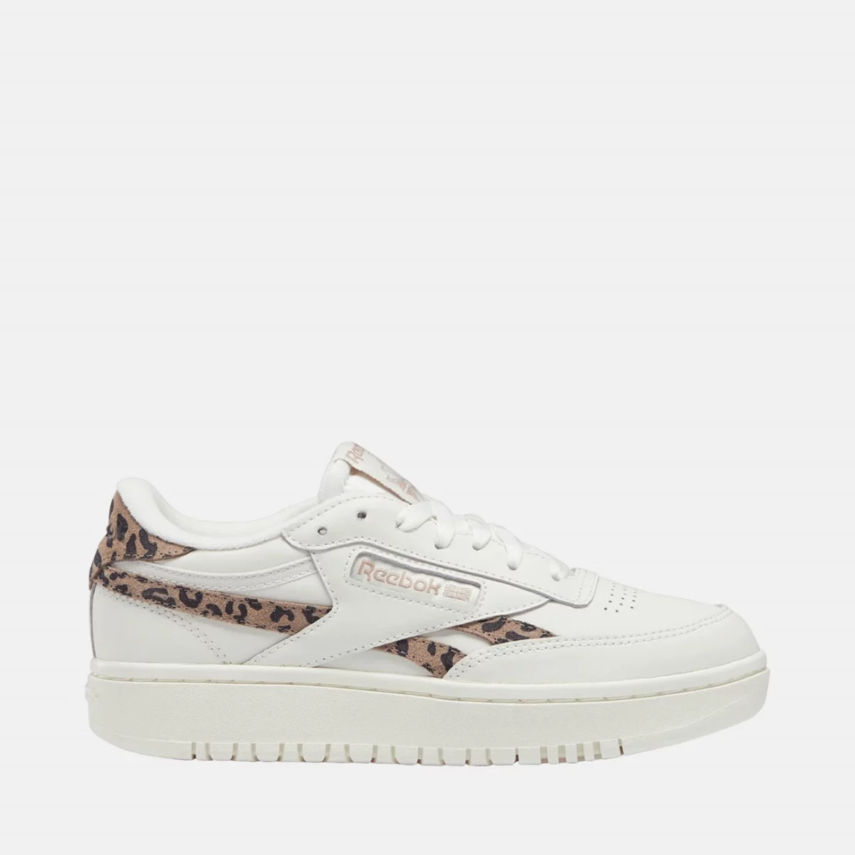 o_0025_gv7033_1_footwear_photography_side-lateral-center-view_transparent-huge-66582e4835ae0