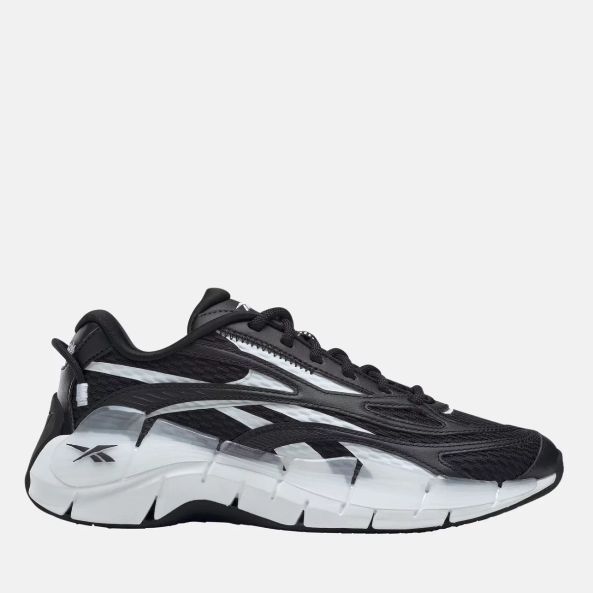 gx0498_1_footwear_photography_side-lateral-center-view_transparent-huge-66580bb19117f