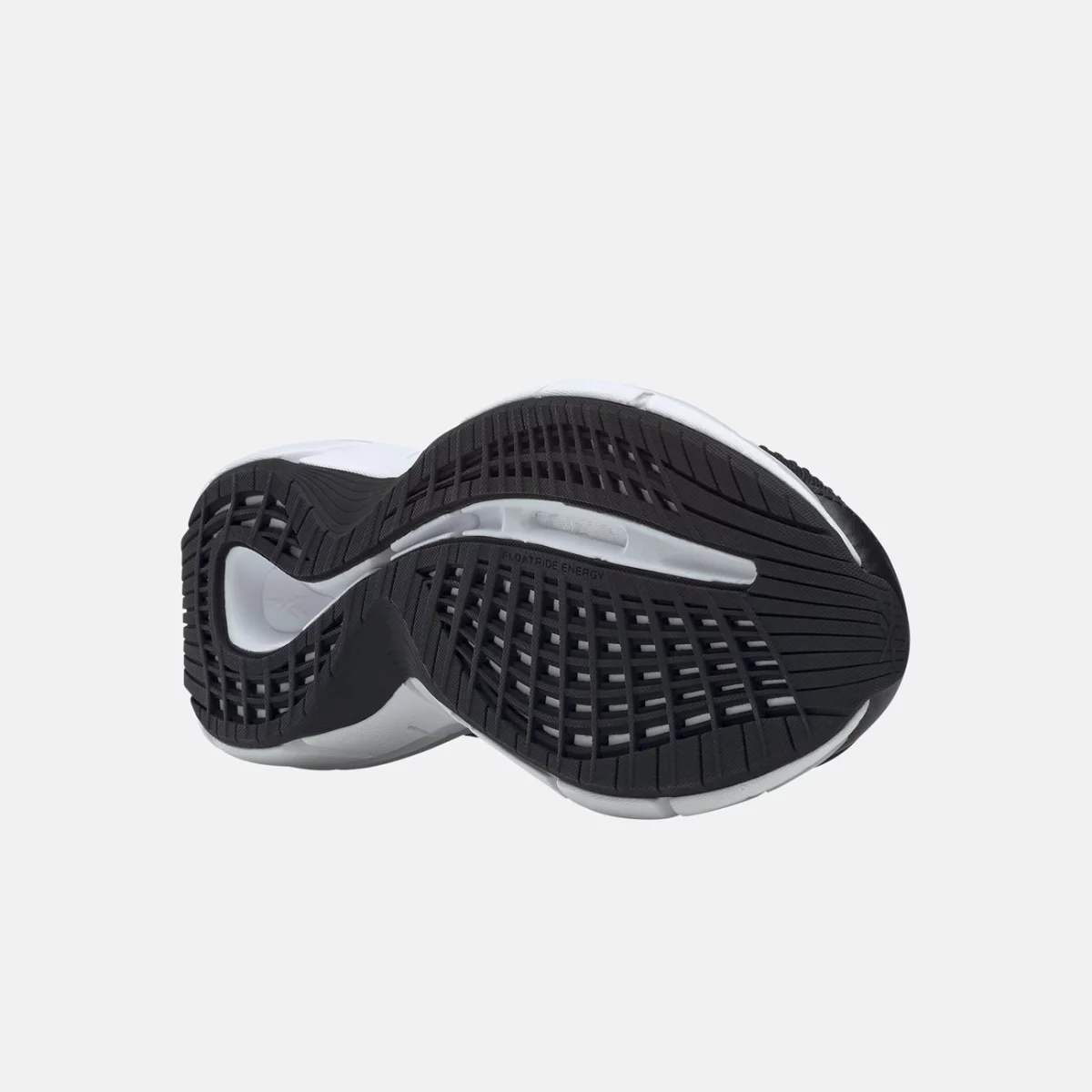 gx0498_3_footwear_photography_bottom-view_transparent-huge-66580bb8deac7