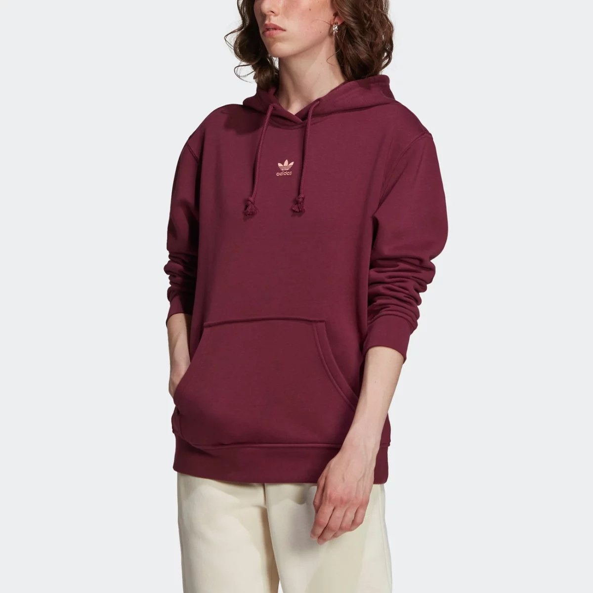 h34728_app_on-model_front_gradient-huge-6657665b9445e