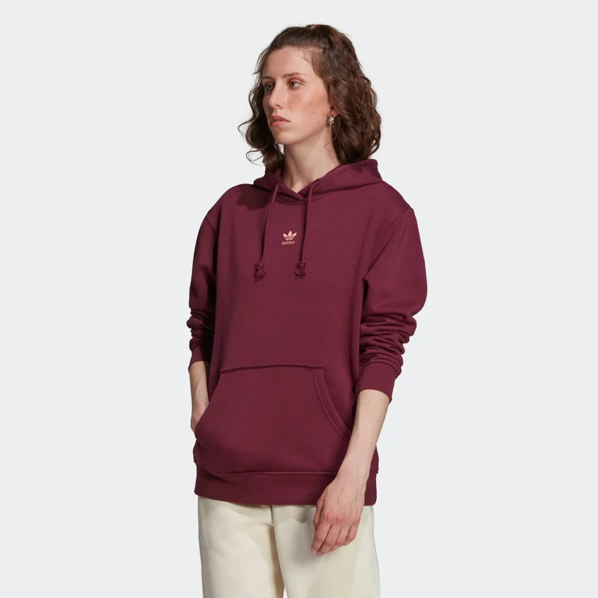 h34728_app_on-model_standard_gradient-huge-66576659ed795