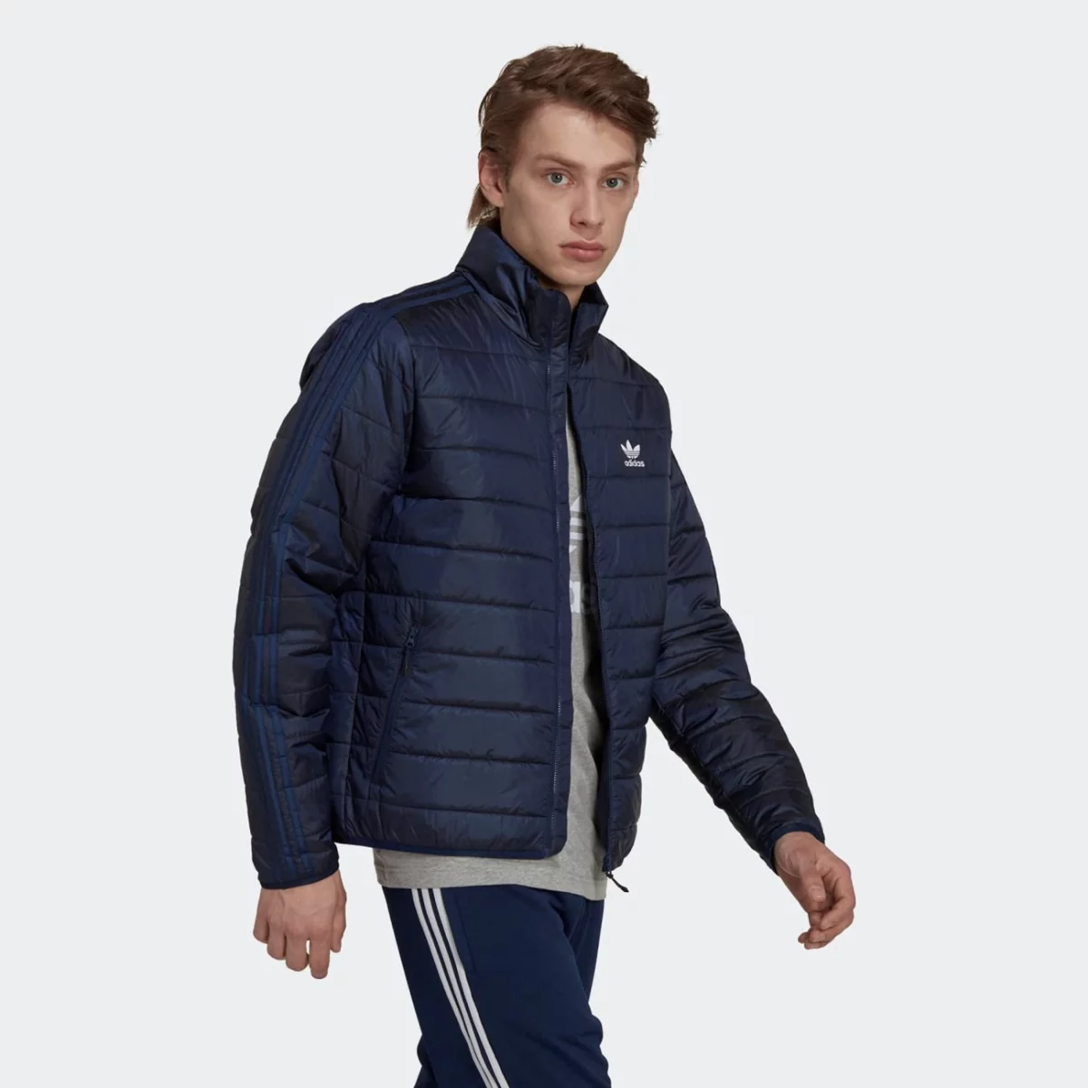 hl9215_6_apparel_on-model_walking-view_grey-huge-6657938182dd9