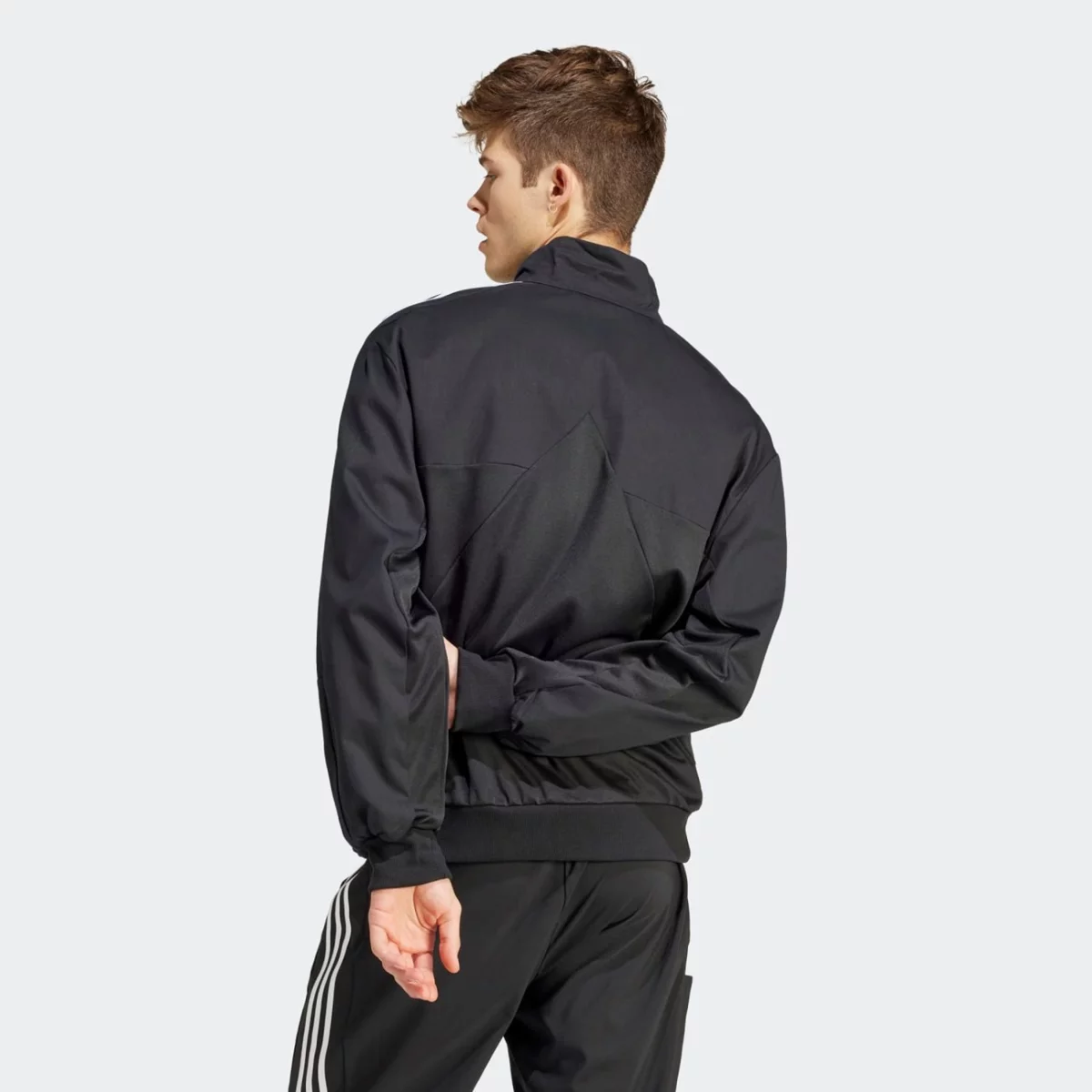 ip3780_5_apparel_on-model_back-view_grey-huge-6657adf04b50f
