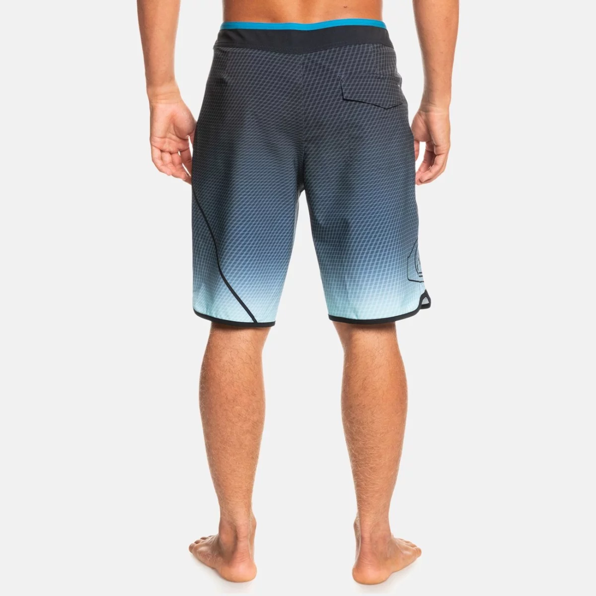 eqybs04664_quiksilver-w_kvj6_bck1-huge-66578764c2055