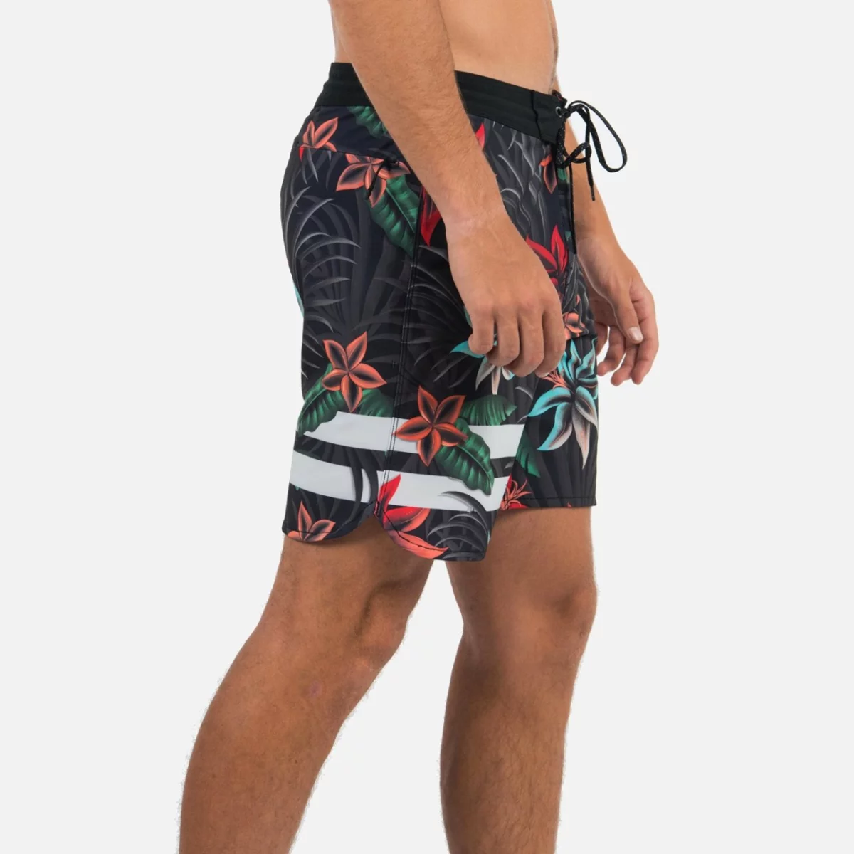 cz5990_h010_04-huge-6657580b79ea8