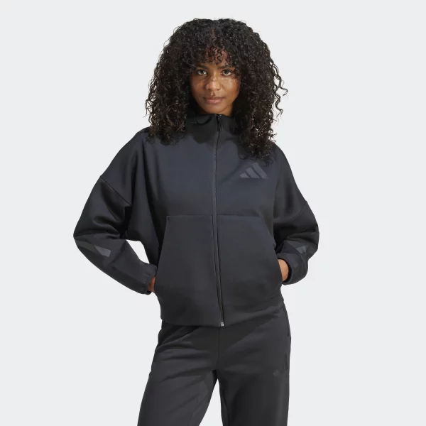 6708e4300a1d7JE7848_3_APPAREL_On_Model_Standard_View_grey