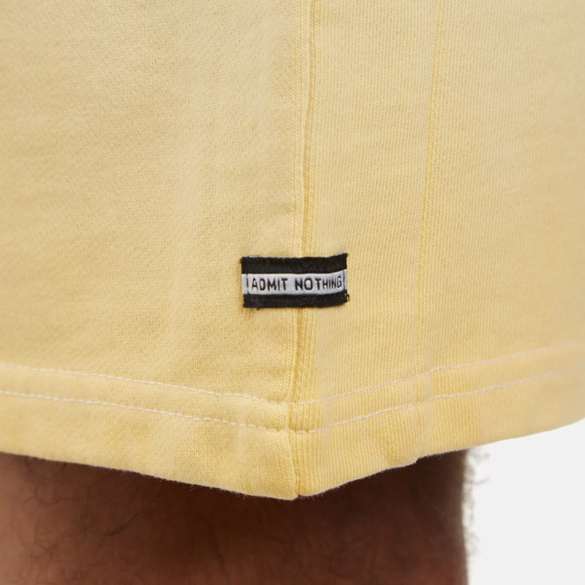 ss22_stss22_17_bension-dr_buttermilk_detail-3-huge-6657903fb4122