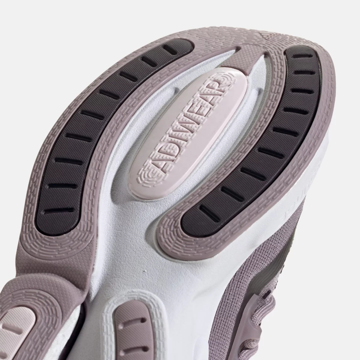 ig3728_10_footwear_photography_detail-view-3_transparent-huge-66583fd064632