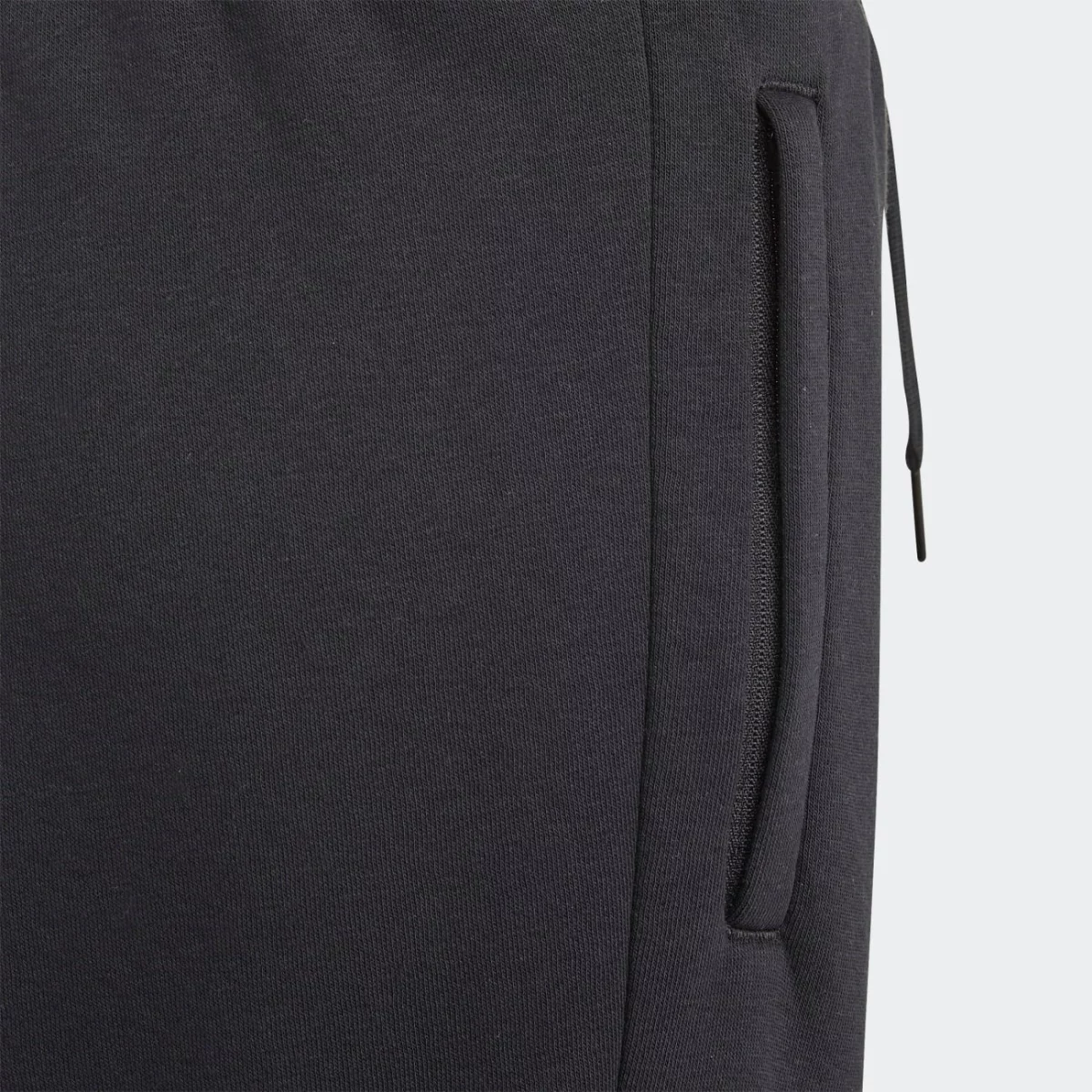 h32406_6_apparel_photography_detail-view-3_grey-huge-6657944dc1dad