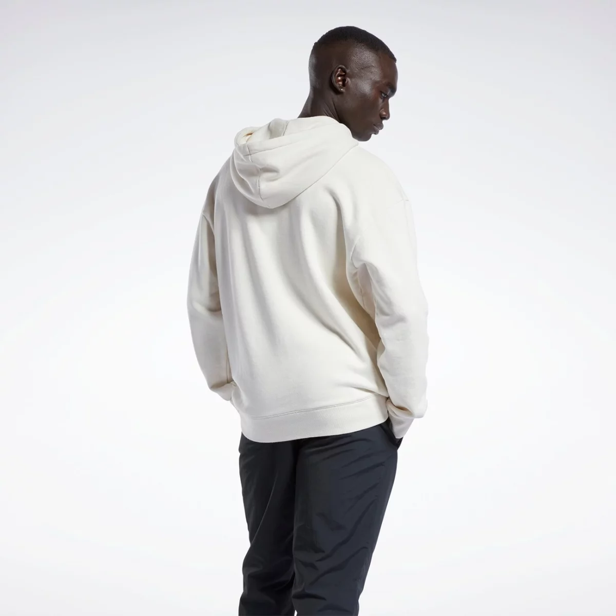 h54453_app_on-model_back_gradient-huge-665777a96bd79