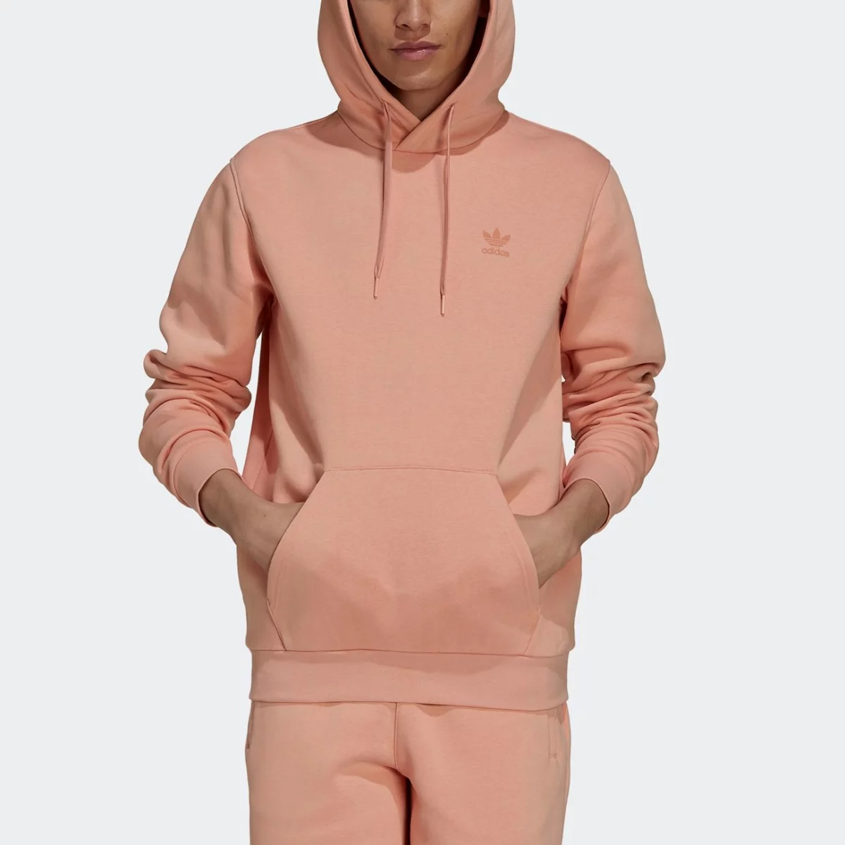 h09145_app_on-model_front_gradient-huge-665764154e6ff