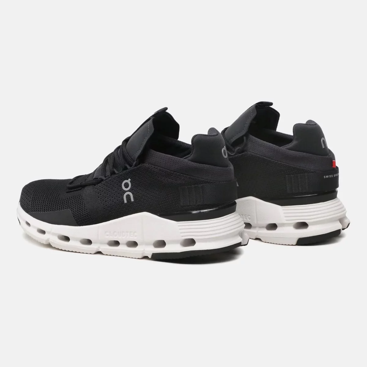 on-athletika-cloudnova-26-99113-mauro-2-huge-66584536ce433
