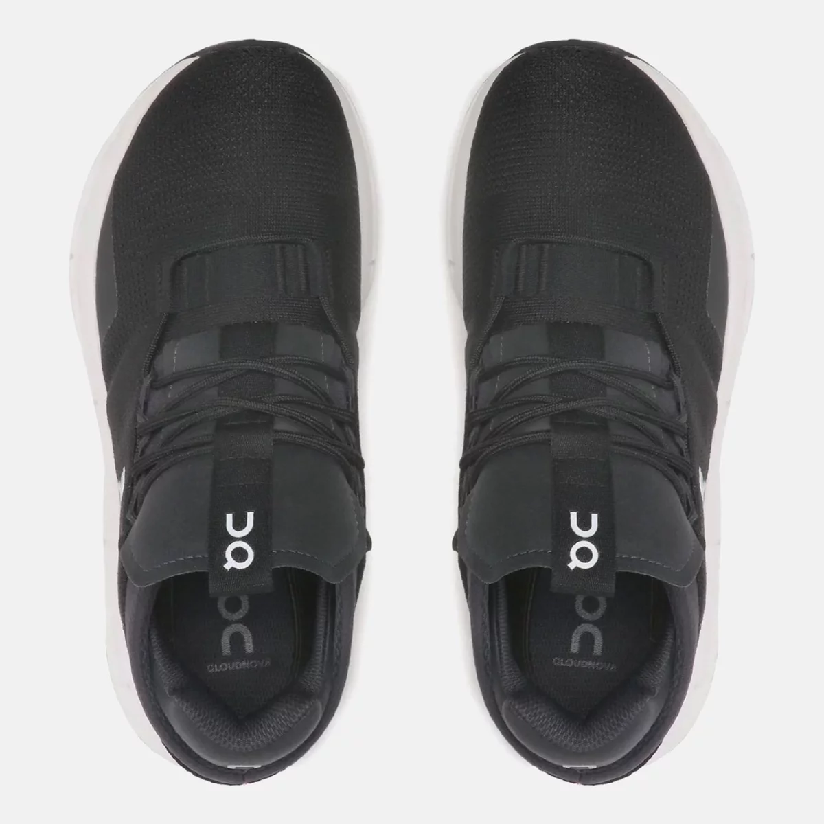 on-athletika-cloudnova-26-99113-mauro-4-huge-665845353cbd0