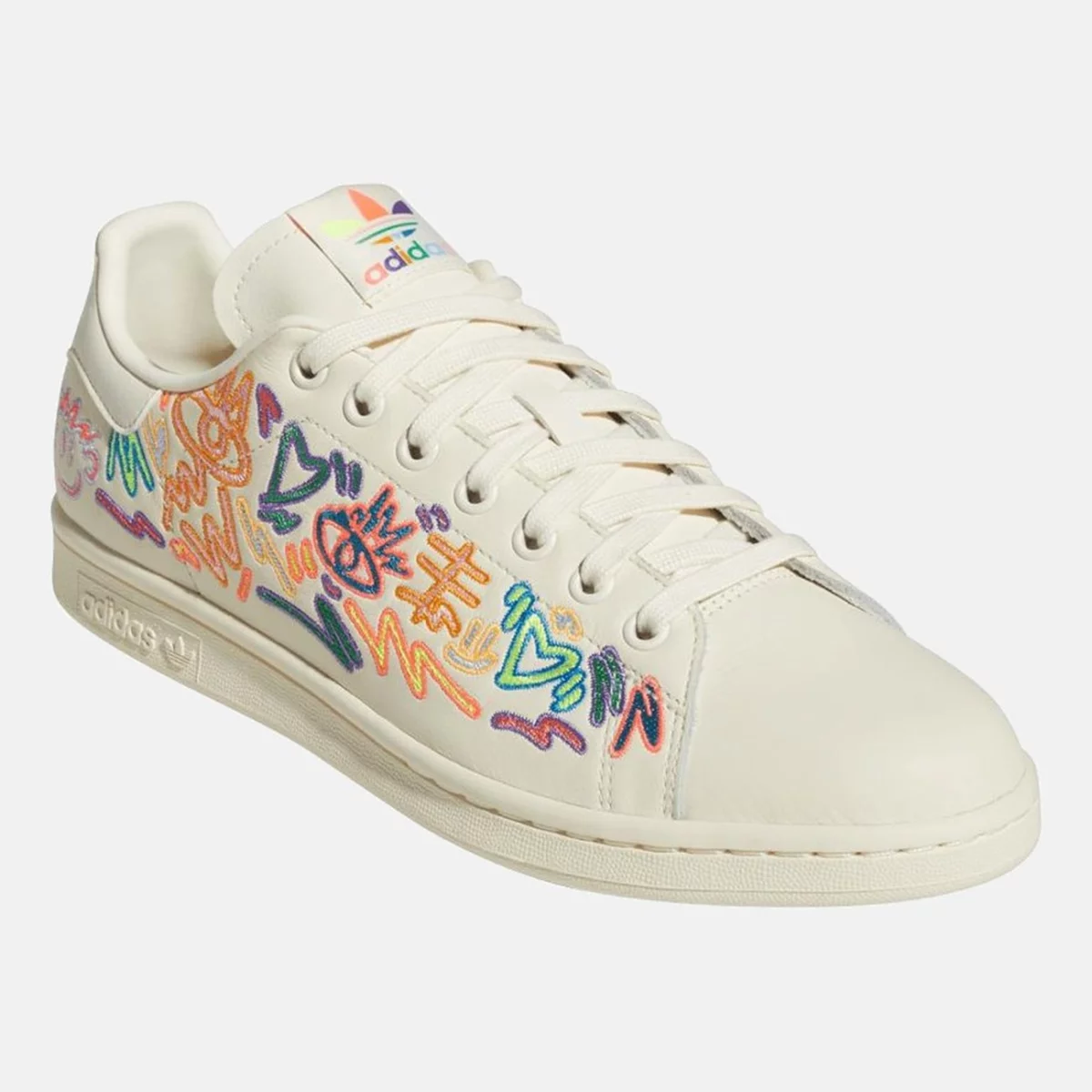 gx6394_6_footwear_photography_front-lateral-top-view_transparent-huge-6658077d44c36