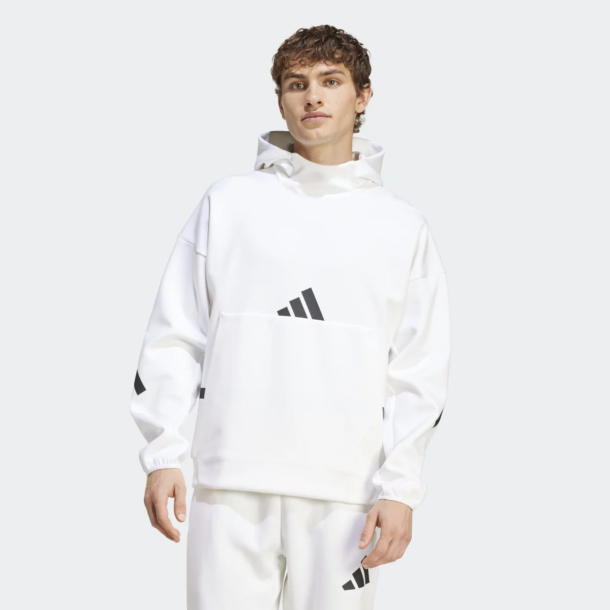 672a114307e43JF2454_3_APPAREL_On_Model_Standard_View_grey
