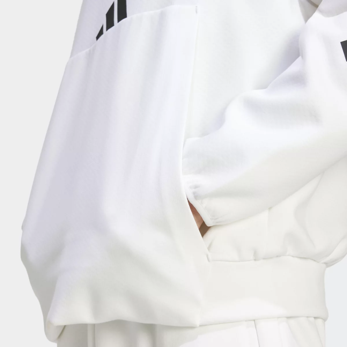 672a114e27f5bJF2454_9_APPAREL_On_Model_Detail_View_2_grey