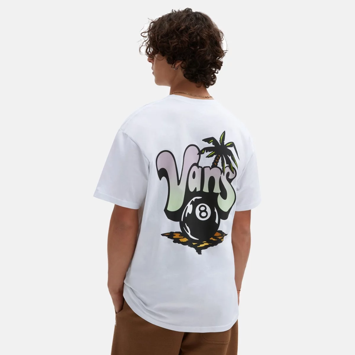 vn0008sgwht-hero-huge-6657ab1ca4b17