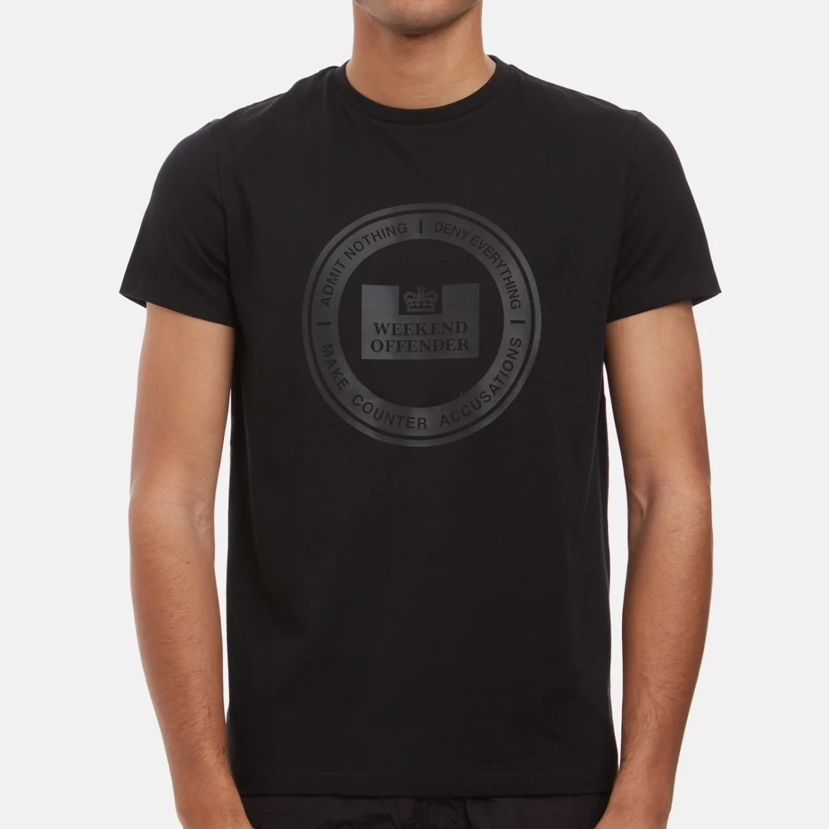 ss22_ptss22_13_deny_black_model-huge-665790d702599