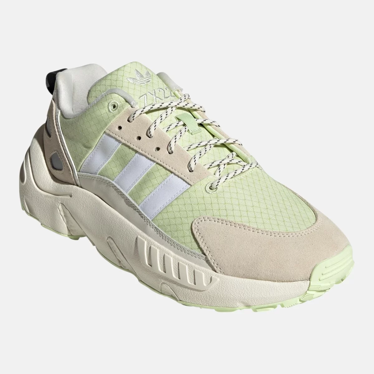 gy5271_6_footwear_photography_front-lateral-top-view_transparent-huge-66580684344ee