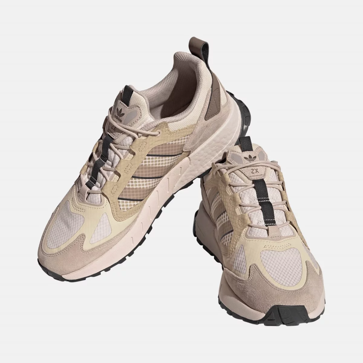 0_0011_hp2848_6_footwear_photography_front-lateral-top-view_transparent-huge-66582d8fa3c77