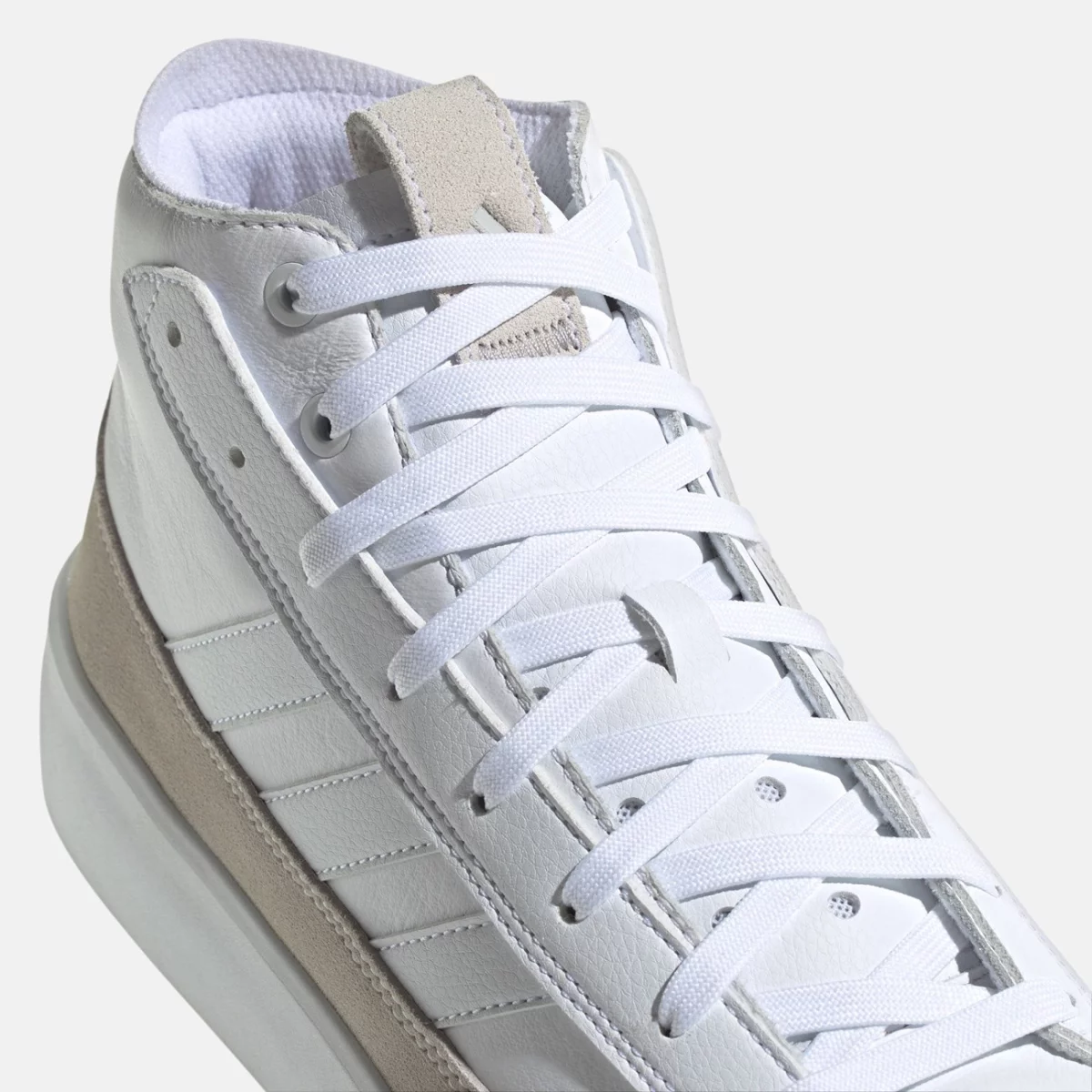 ie9417_8_footwear_photography_detail-view-1_transparent-huge-6658366603ee7
