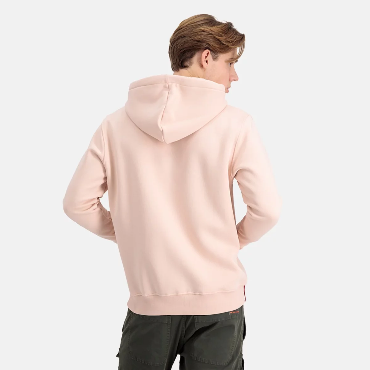196318-03-alpha-industries-basic-sweater-small-logo-sweat-001-huge-665783eede828