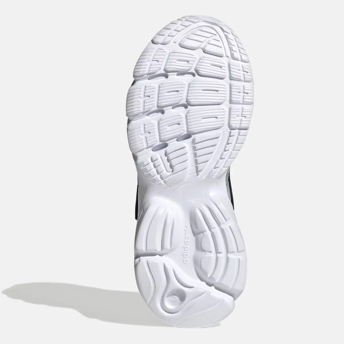 gy3347_4_footwear_photography_bottom-view_white-huge-665806c9c42c8