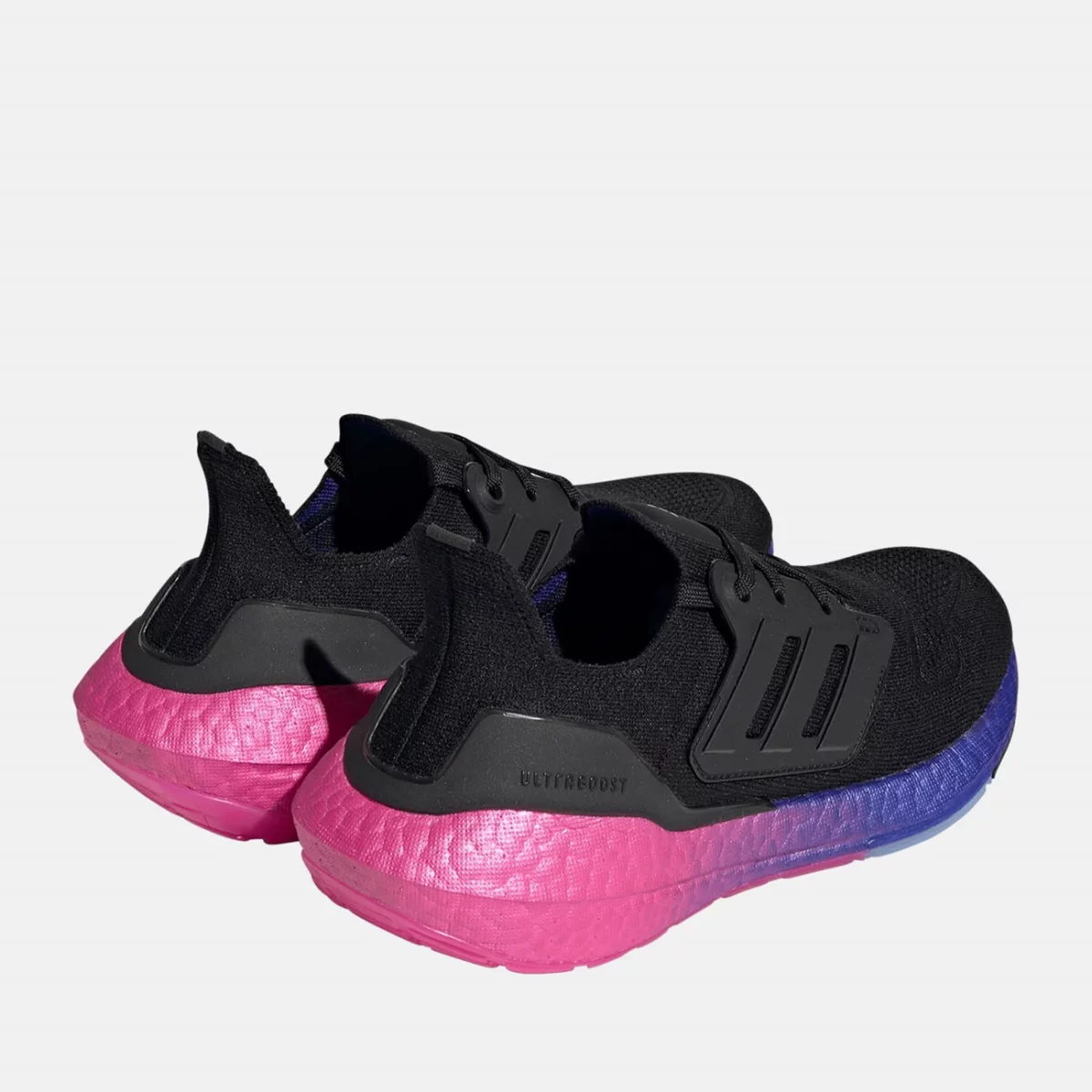 0_0046_hq8591_7_footwear_photography_back-lateral-top-view_transparent-huge-66582cbcacaa3