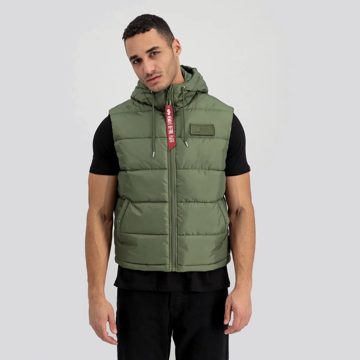 118110-03-alpha-industries-hooded-puffer-vest-fd-001-huge-6657917c6f553