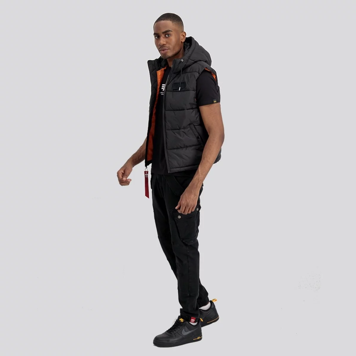 118110-03-alpha-industries-hooded-puffer-vest-fd-005-huge-6657918103e6e