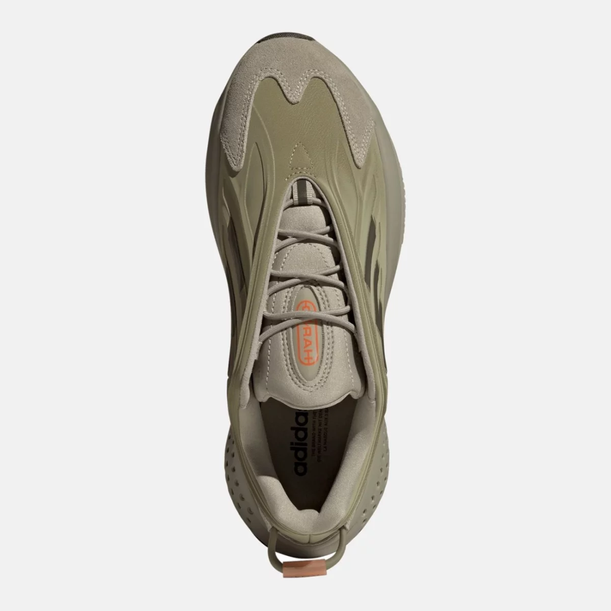 gx1880_3_footwear_photography_top-portrait-view_transparent-huge-665820e1136a1