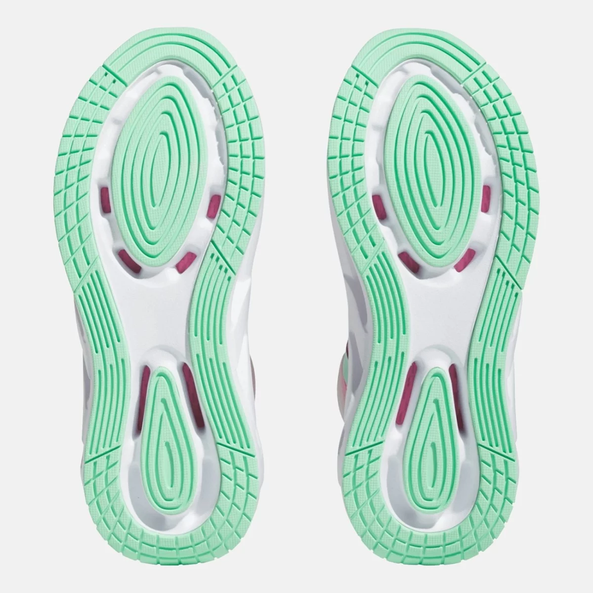 hr0082_4_footwear_photography_bottom-view_transparent-huge-66582be2851e4