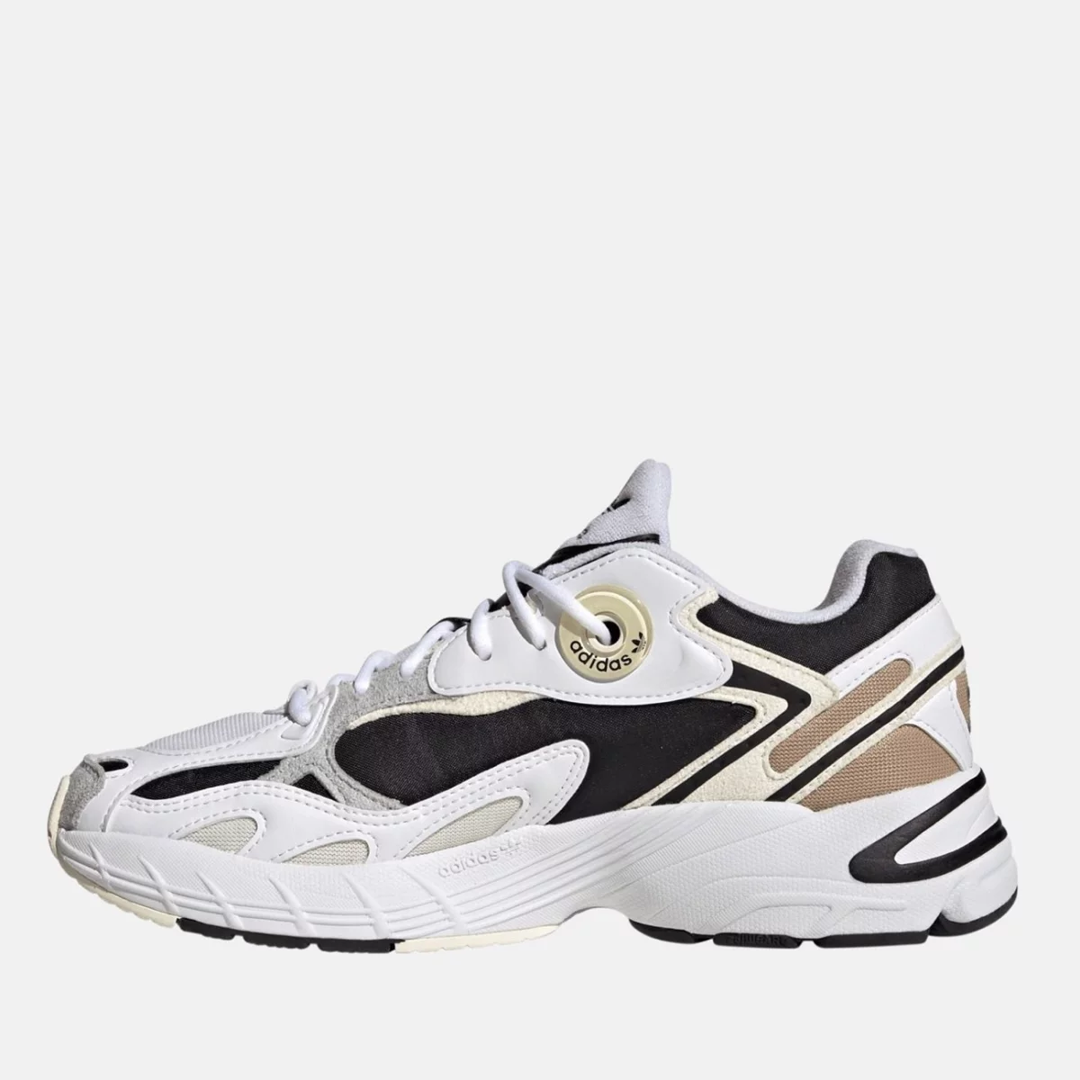 gy9549_5_footwear_photography_side-medial-center-view_transparent-huge-66581f5da1619