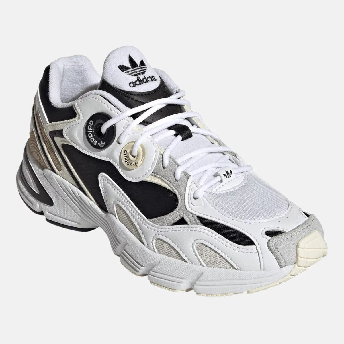 gy9549_6_footwear_photography_front-lateral-top-view_transparent-huge-66581f5f04a94
