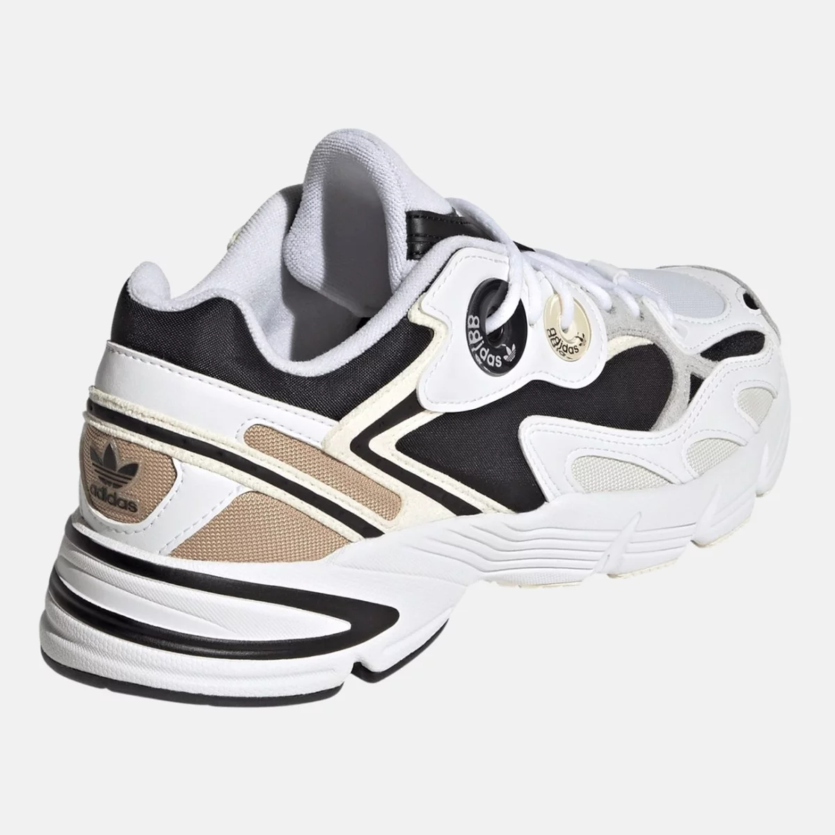 gy9549_7_footwear_photography_back-lateral-top-view_transparent-huge-66581f60a4d39