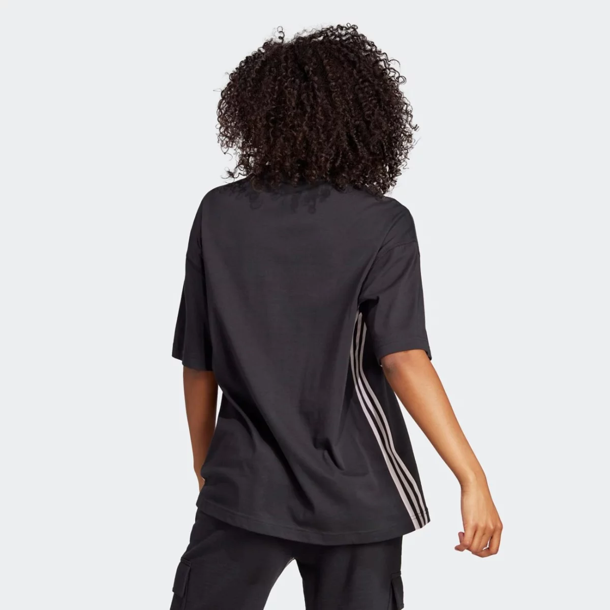 ia3183_5_apparel_on-model_back-view_grey-huge-6657a7d7130af