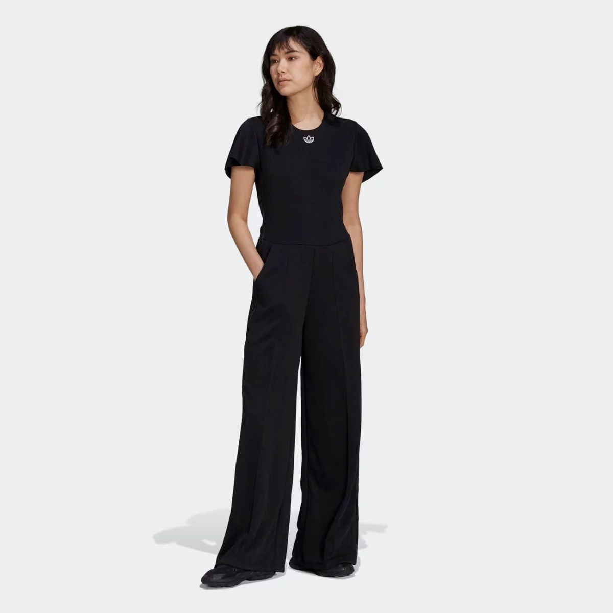 gn3120_app_on-model_standard_gradient-huge-665756c36f7fa