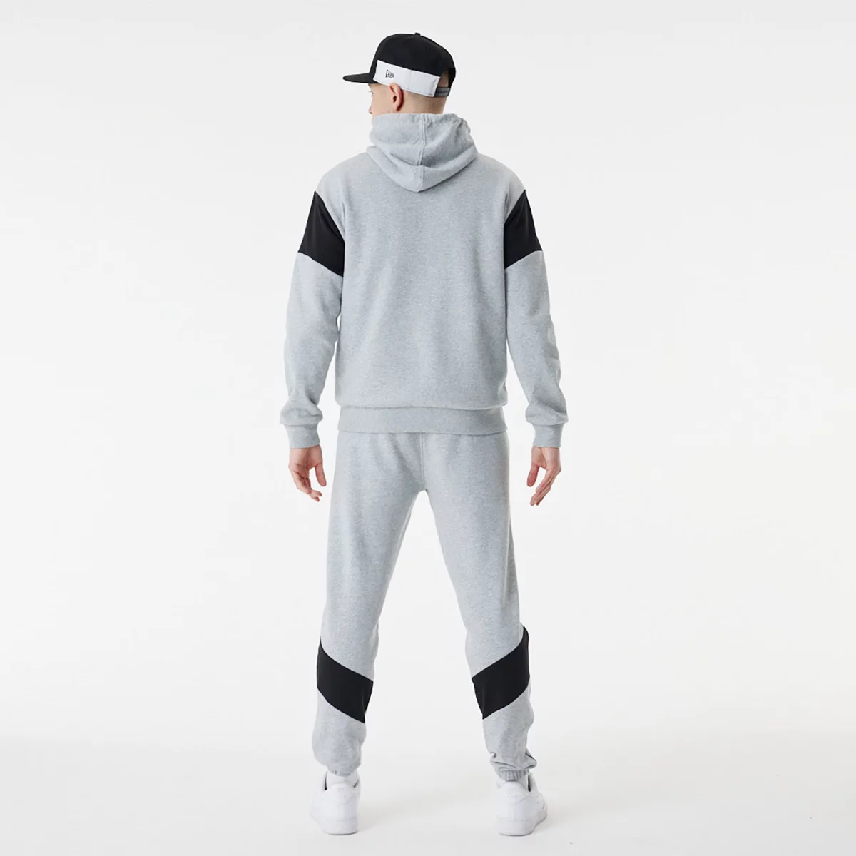 667bbe01de796boston_celtics_nba_colour_block_grey_oversized_hoodie_60424415_7