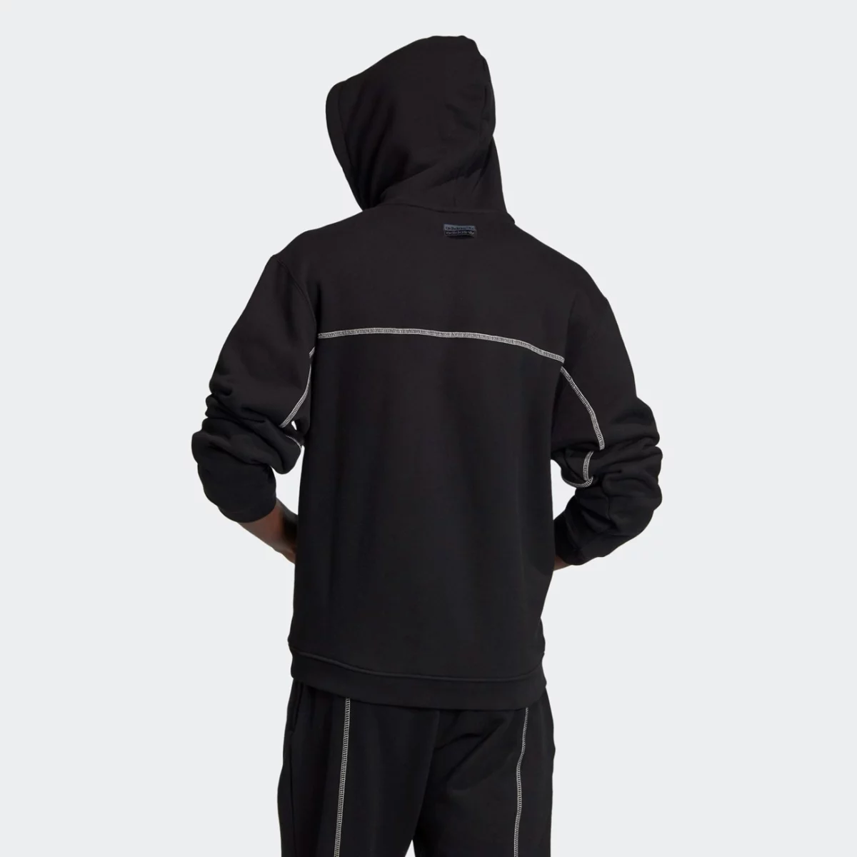 gd9307_app_on-model_back_gradient-huge-665747ce4cc35