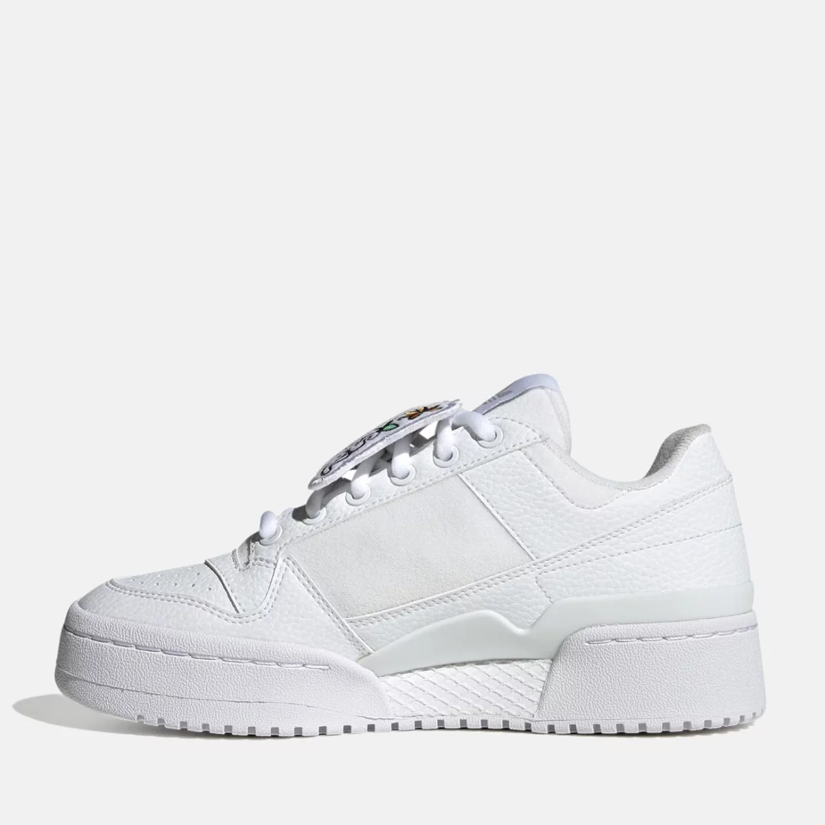 gw0590_5_footwear_photography_side-medial-center-view_white-huge-66580ad2f0ff2