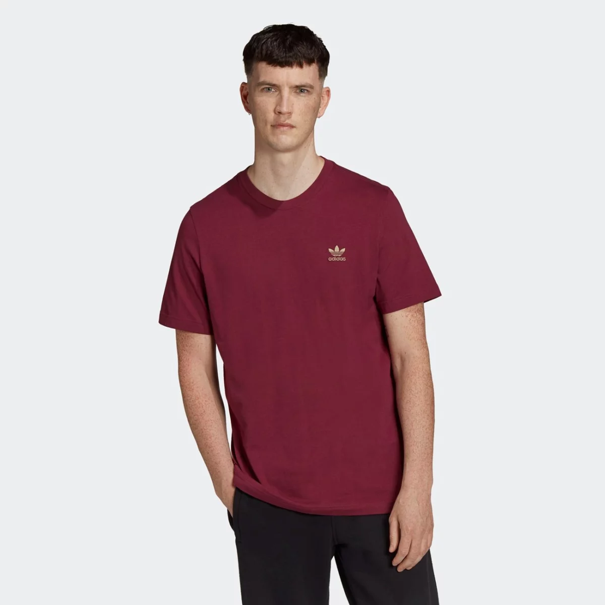 h34635_app_on-model_standard_gradient-huge-66576612894ad
