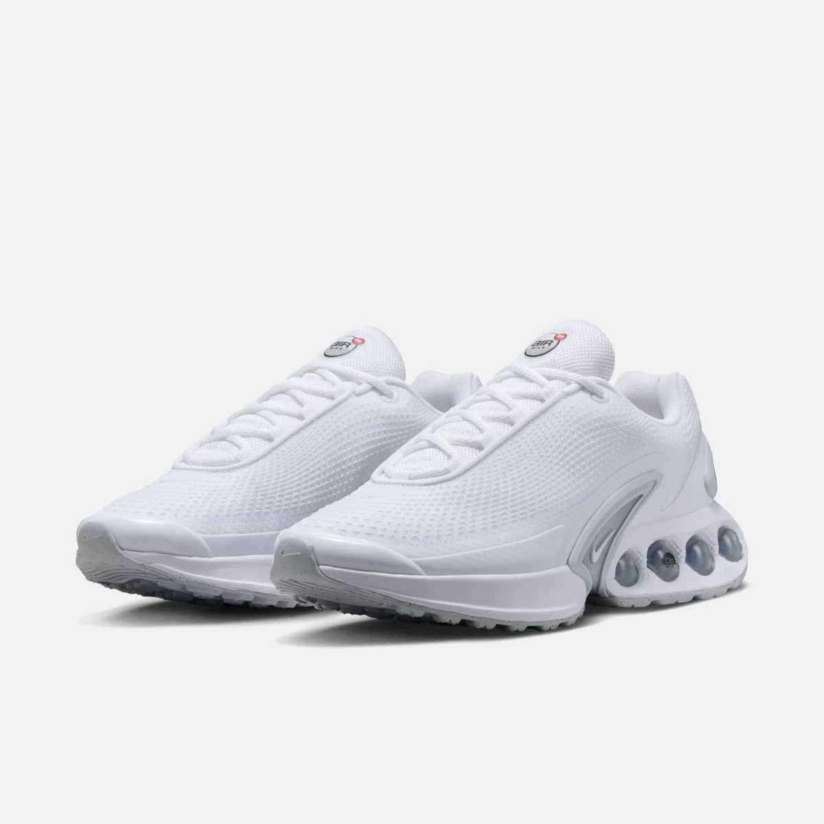 69848a1f5b868nike_air_max_dn_andrika_sneakers_4_