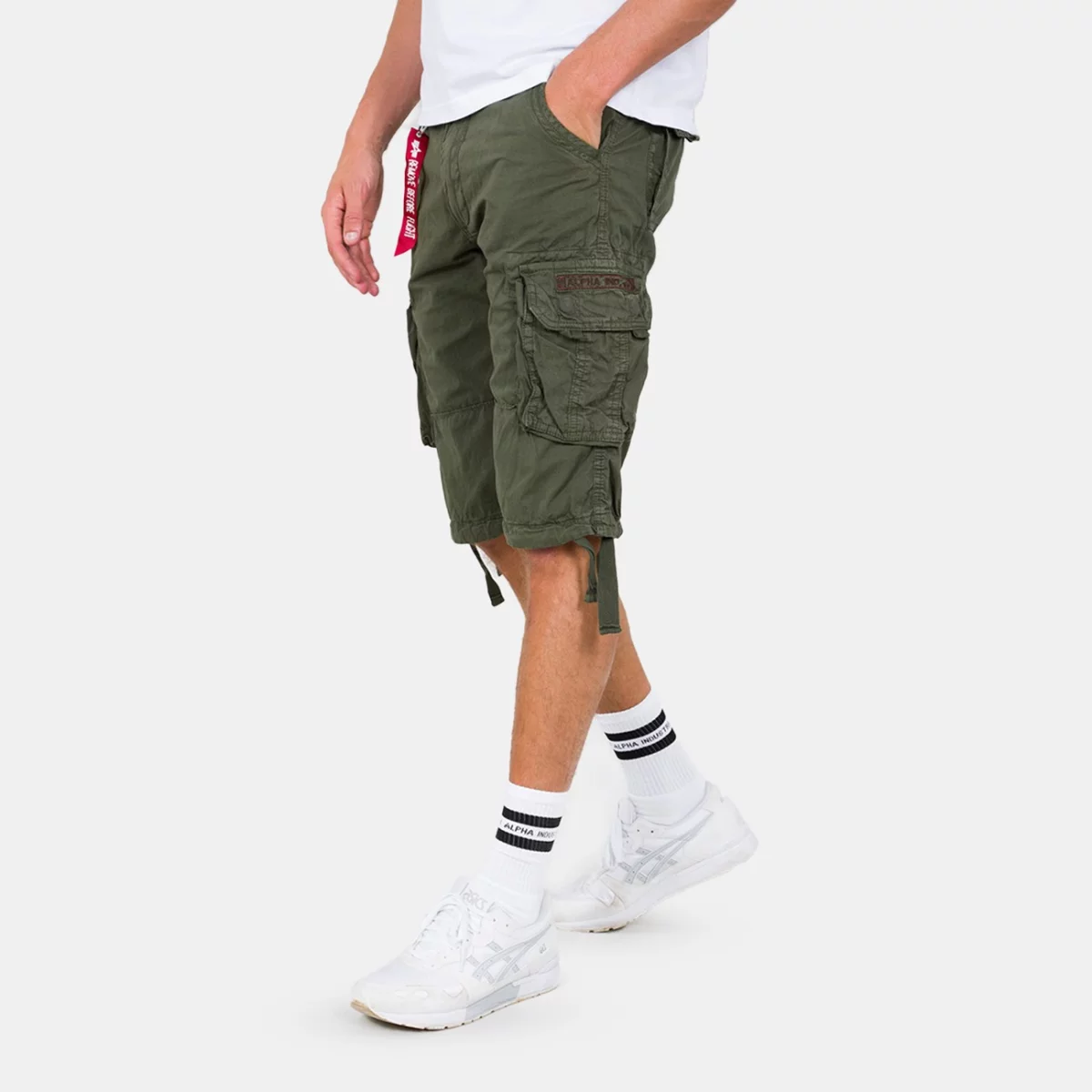191200-03-alpha-industries-jet-short-short-002-huge-66575856a7ad4